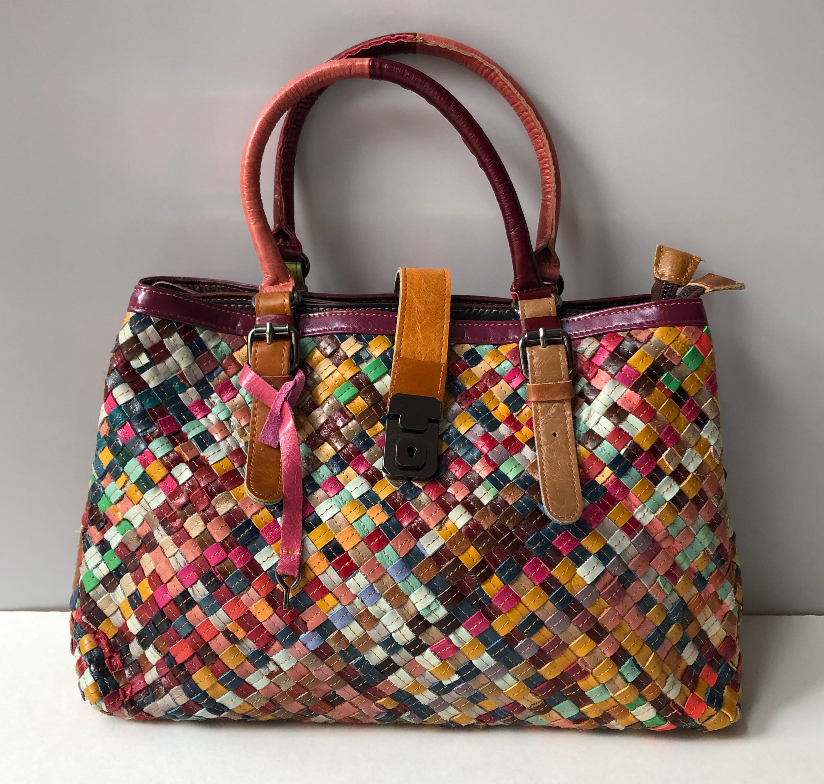 Pre-Owned NWOT Multi Colored Oil Wax Woven Leather Triple Compartment Tote Handbag